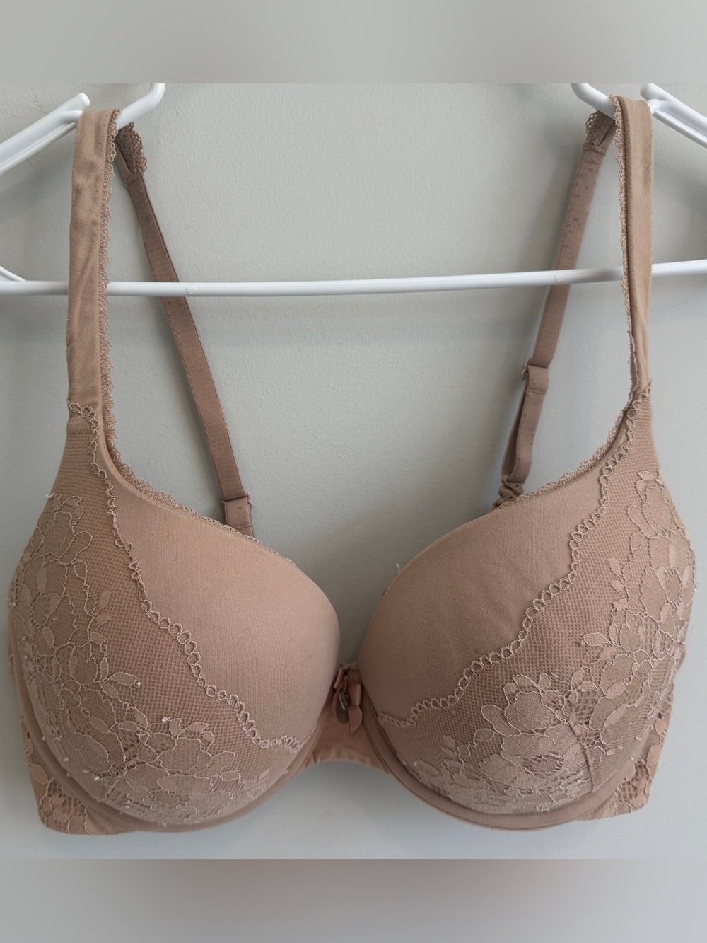 Victoria's Secret Body by Victoria Perfect Shape Push Up Floral Lace Bra